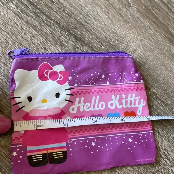 Hello Kitty Coin Purse - Picture 5 of 6